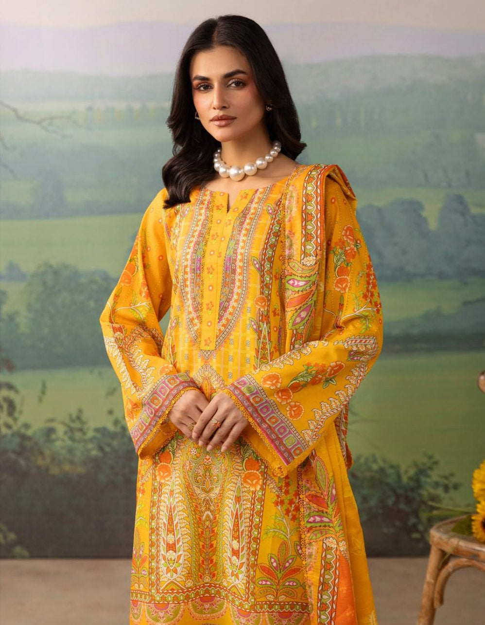 Raiha Lawn Unstitched 3pc R3143-167
